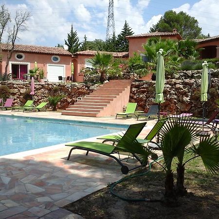 Hotel Mas Des Lys Roquebrune-sur Argens Esterno foto