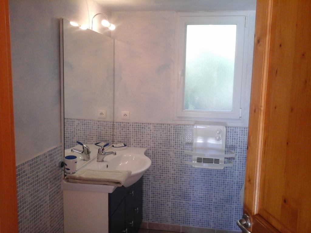 Hotel Mas Des Lys Roquebrune-sur Argens Camera foto
