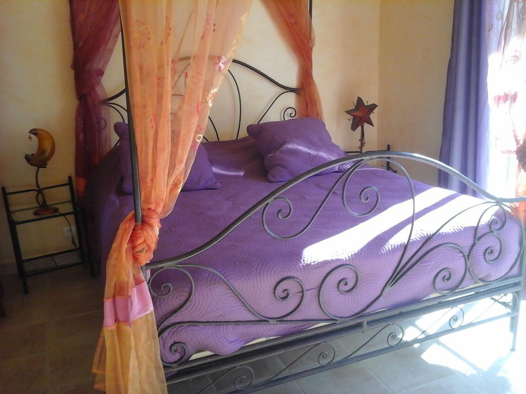 Hotel Mas Des Lys Roquebrune-sur Argens Camera foto